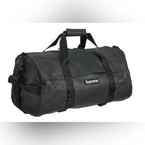 Supreme Leather Duffle Bag
Black